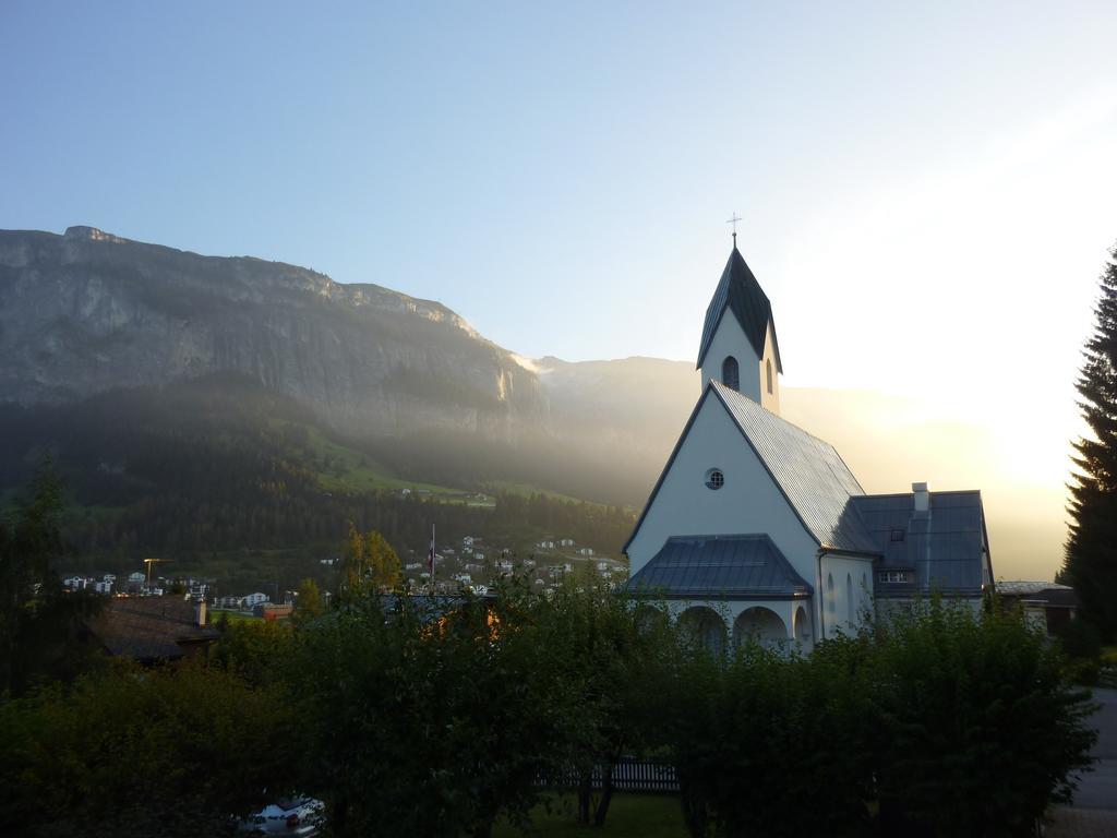 Hotel Cresta Flims Esterno foto