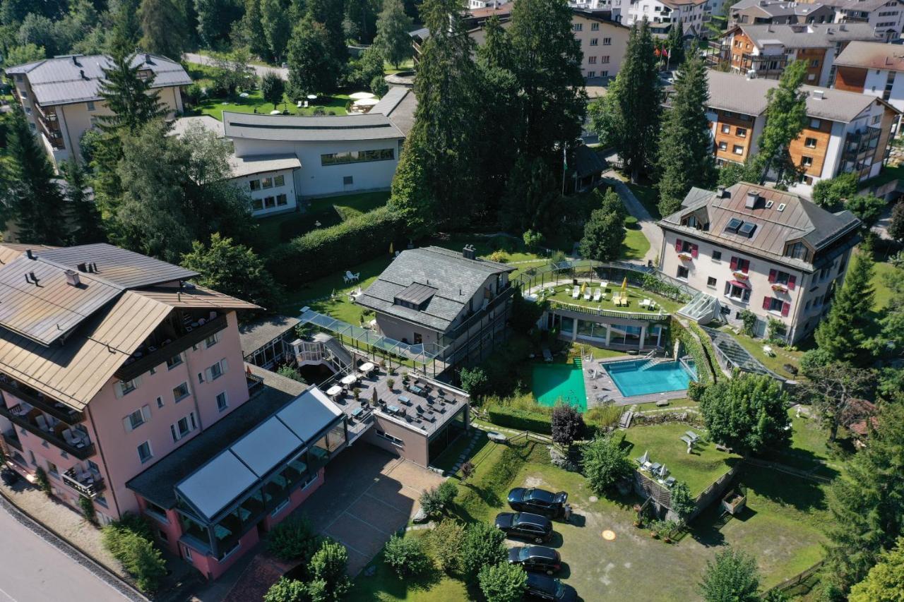 Hotel Cresta Flims Esterno foto